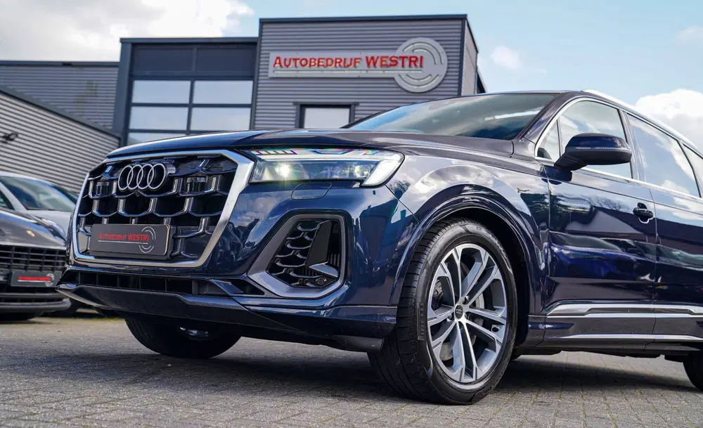Audi Q7 55 TFSI e quattro Pro Line S uit 2024, foto 7
