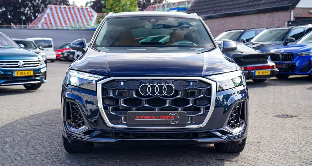 Audi Q7 55 TFSI e quattro Pro Line S uit 2024, foto 9