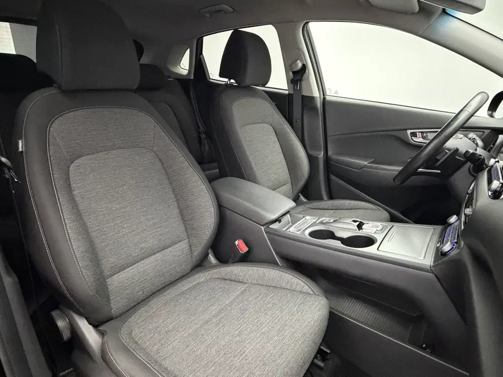 Hyundai KONA EV Fashion 64 kWh 3- Fase SOH 95 uit 2020, foto 10