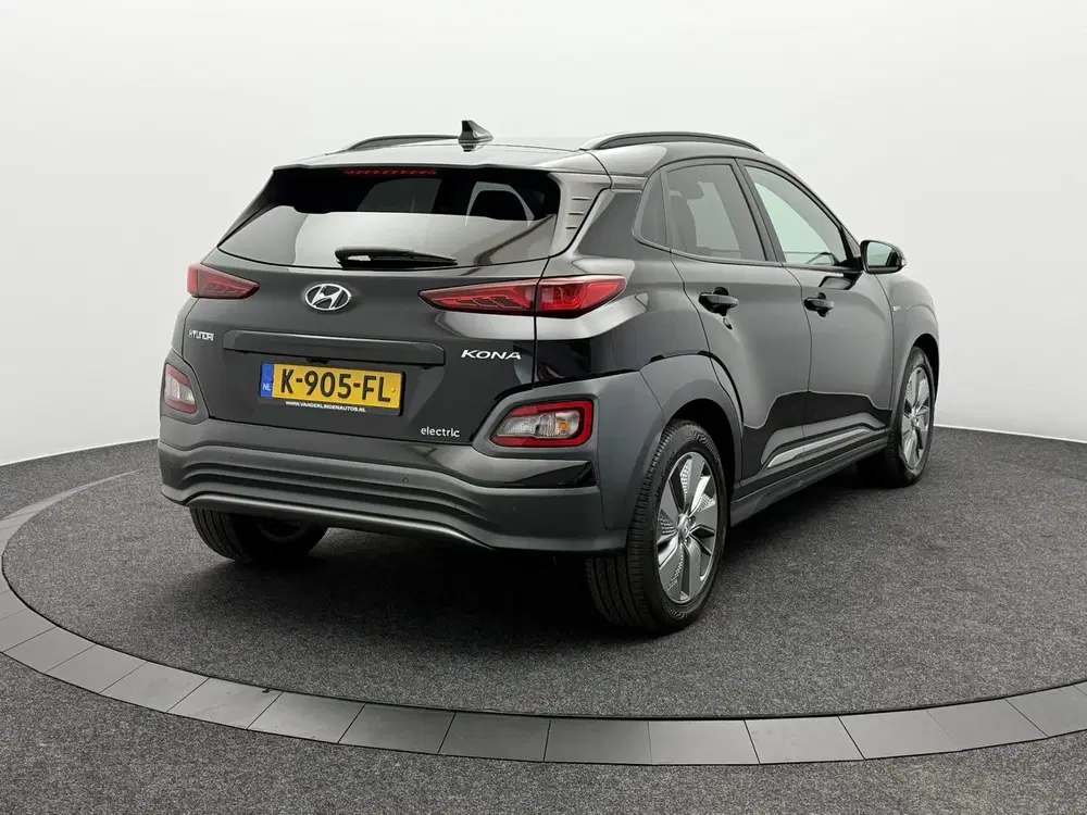 Hyundai KONA EV Fashion 64 kWh 3- Fase SOH 95 uit 2020, foto 4