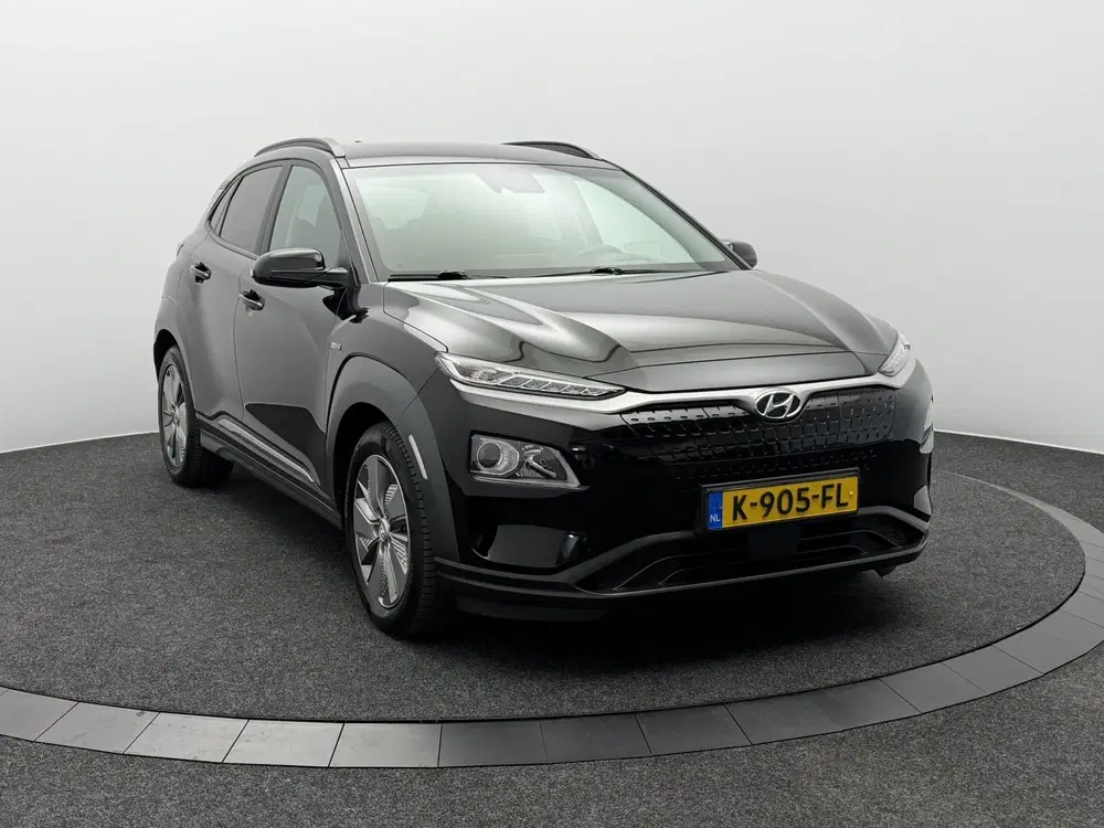 Hyundai KONA EV Fashion 64 kWh 3- Fase SOH 95 uit 2020, foto 6