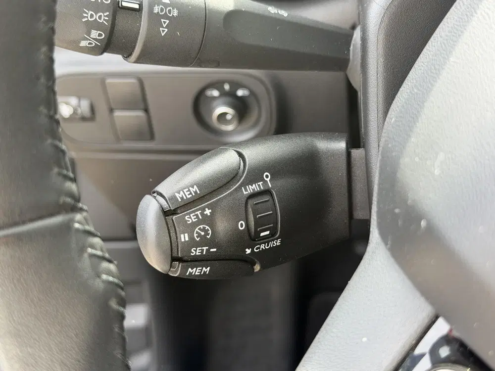 Citroën C3 Citroen C3 1.2 PureTech Feel Edition uit 2023, foto 13