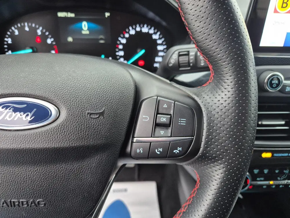 Ford Focus 1.0 EcoBoost ST Line Business LED uit 2020, foto 14