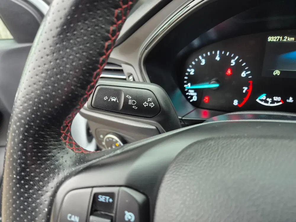 Ford Focus 1.0 EcoBoost ST Line Business LED uit 2020, foto 15