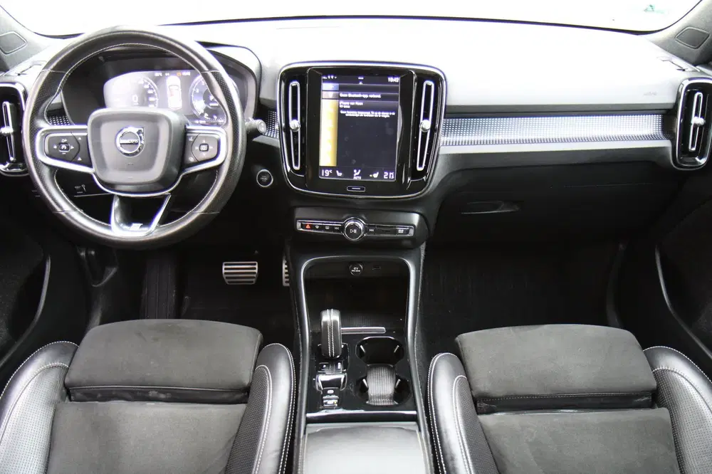 Volvo XC40 2.0 T4 AWD R-Design LED Navi Trekhaak H uit 2019, foto 11
