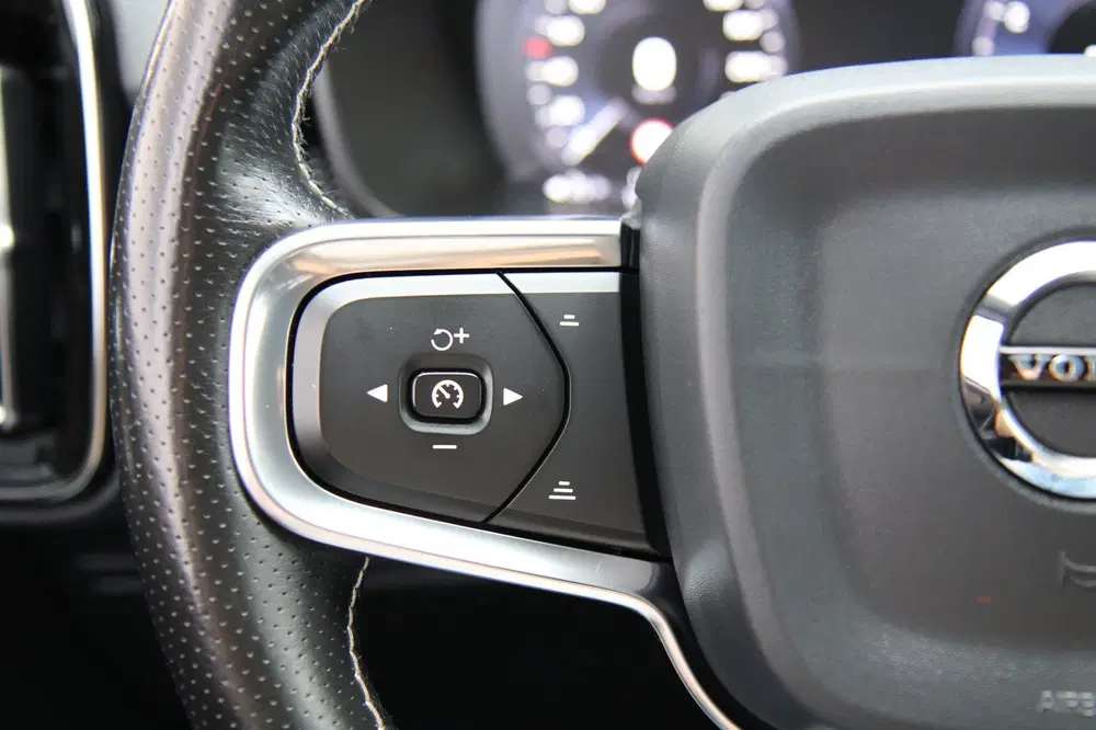 Volvo XC40 2.0 T4 AWD R-Design LED Navi Trekhaak H uit 2019, foto 14