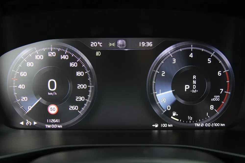 Volvo XC40 2.0 T4 AWD R-Design LED Navi Trekhaak H uit 2019, foto 9