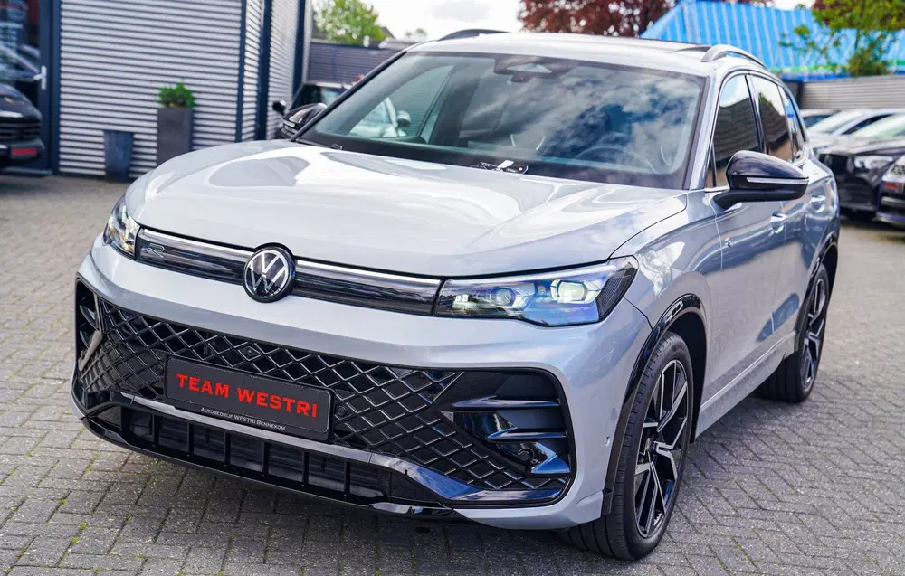 Volkswagen Tiguan 1.5 eTSI R-Line Edition uit 2025, foto 5