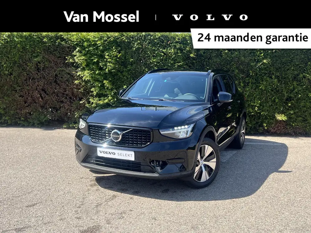 Volvo XC40 T5 Hybrid Plus Dark uit 2023