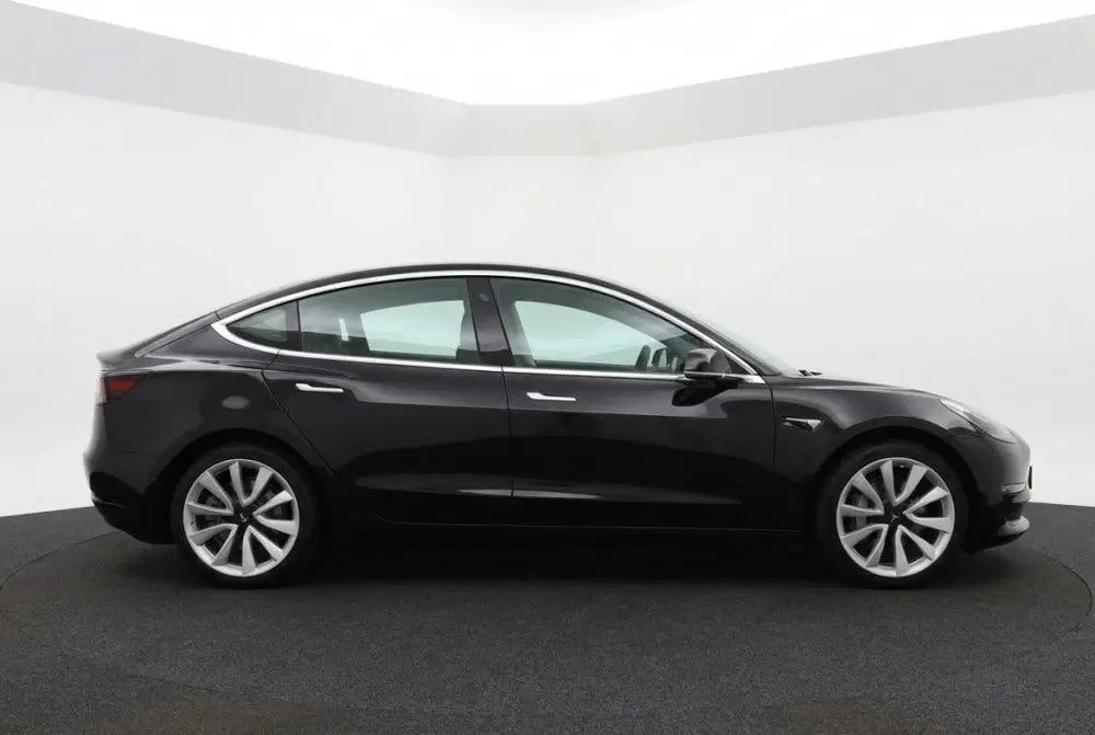 Tesla Model 3 Long Range AWD 75kWh 89% SOH l Pano uit 2019, foto 2