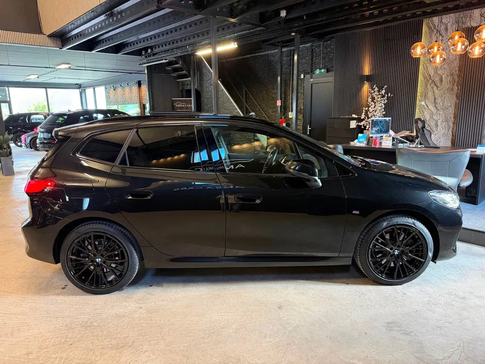 BMW 2-serie Active Tourer 230e xDrive M sport uit 2024, foto 9