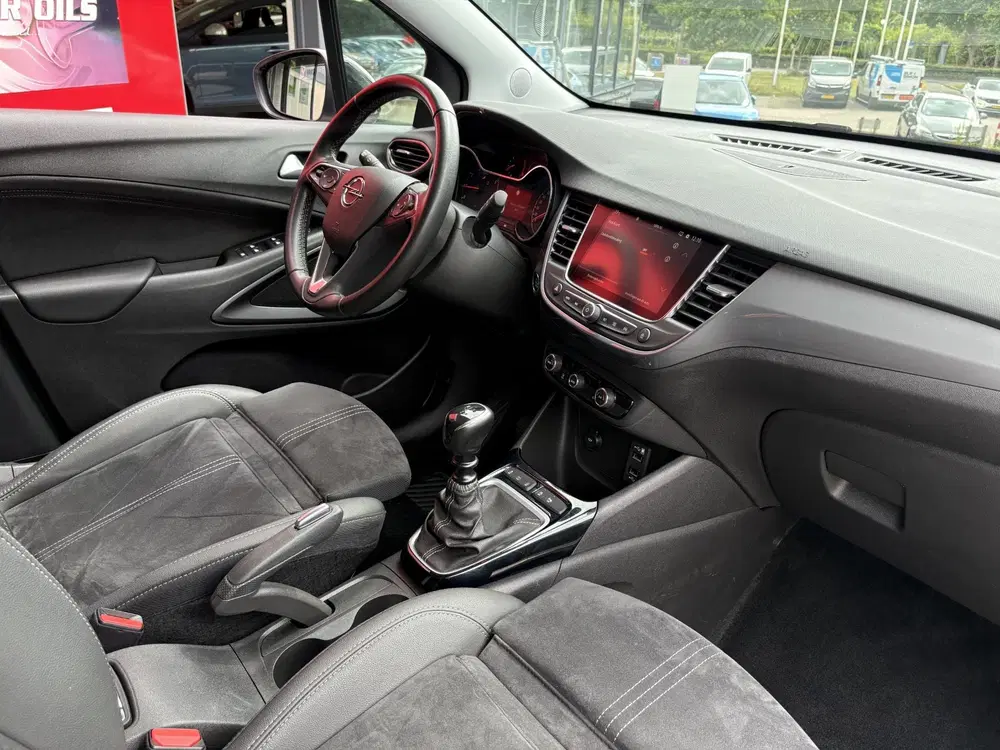 Opel Crossland 1.2 Turbo Level 3 Ultimate uit 2023, foto 13