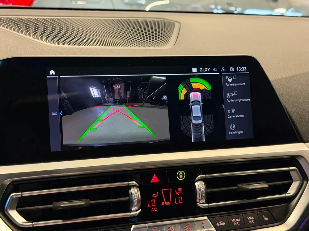 BMW 3-serie 330e M sport uit 2021, foto 12
