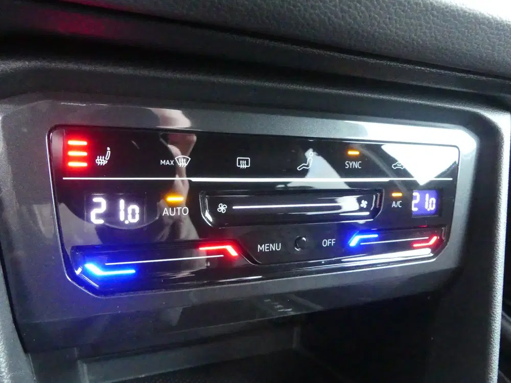 Volkswagen Tiguan 2.0 TSI 4Motion R-Line Black Edition uit 2022, foto 14