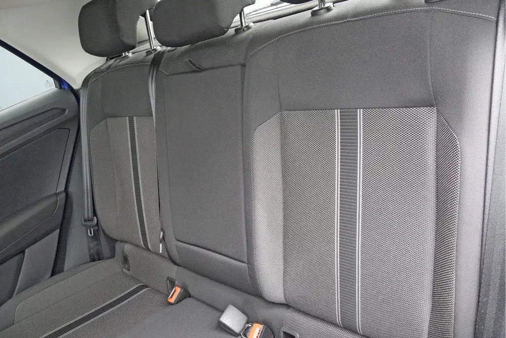 Volkswagen T-Roc 1.0 TSI Style BJ2021 Lmv 17" uit 2021, foto 11