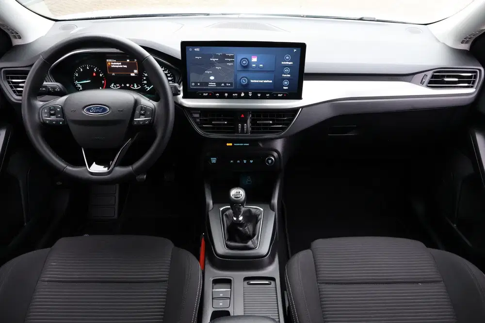 Ford Focus 1.0 Hybrid Titanium 1e Eigenaar uit 2023, foto 2