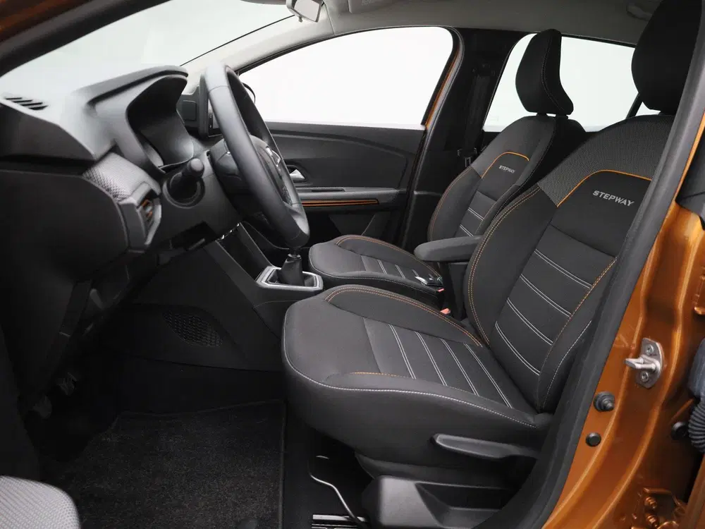 Dacia Sandero 1.0 TCe 90 Comfort uit 2022, foto 10