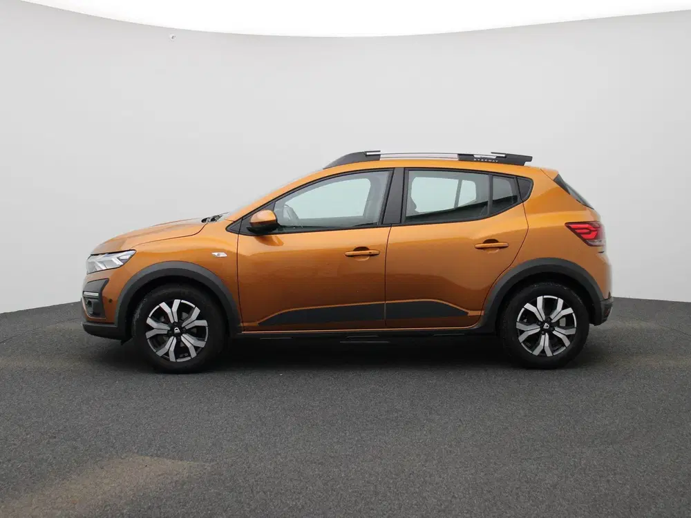 Dacia Sandero 1.0 TCe 90 Comfort uit 2022, foto 4