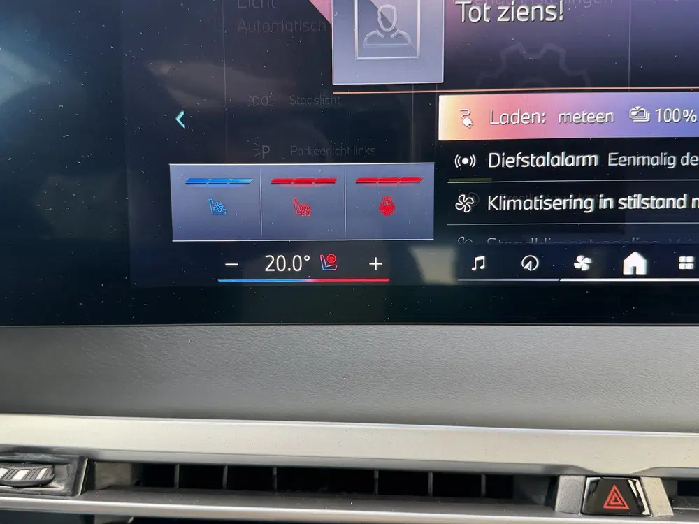 BMW iX xDrive45 101 kWh Full -B&W-4 Wiel St-Lucht uit 2025, foto 13