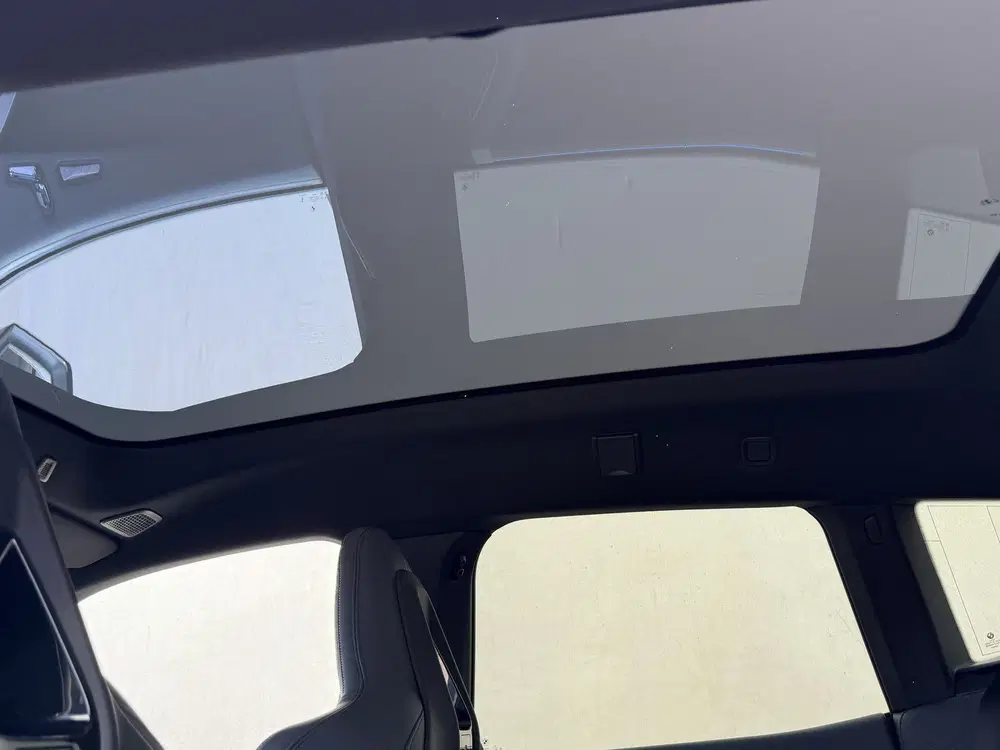 BMW iX xDrive45 101 kWh Full -B&W-4 Wiel St-Lucht uit 2025, foto 9
