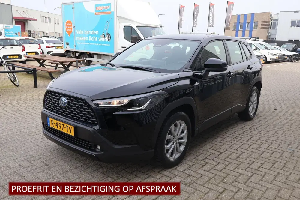 Toyota Corolla Cross 2.0 High Power Hybrid Active 1e Eigenaa uit 2022