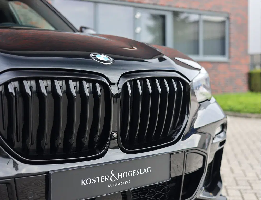 BMW X5 M50i uit 2020, foto 9