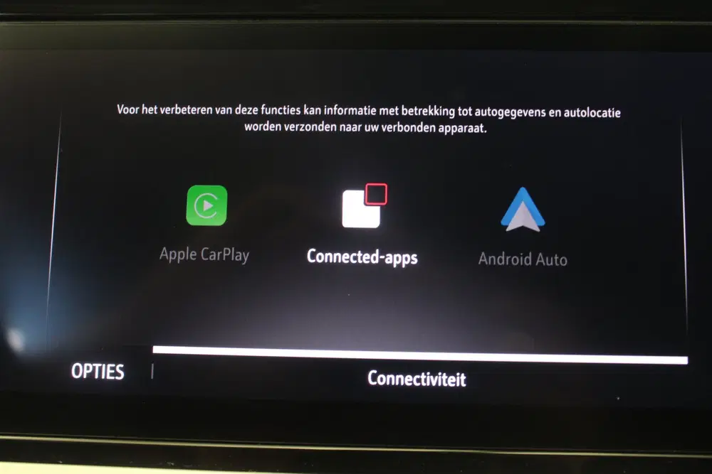Opel Grandland 1.2 Turbo Elegance uit 2023, foto 15