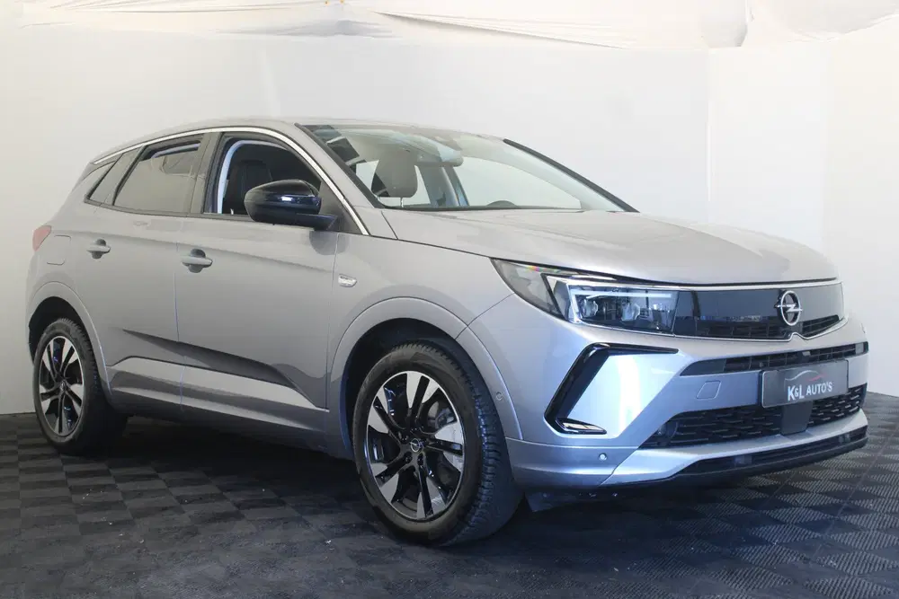 Opel Grandland 1.2 Turbo Elegance uit 2023, foto 3