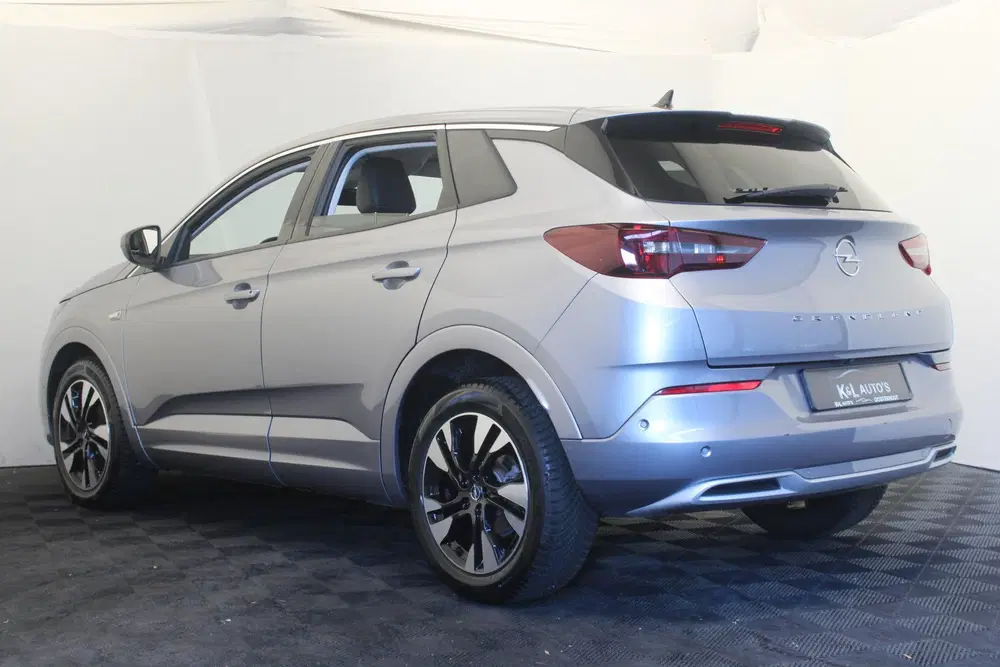 Opel Grandland 1.2 Turbo Elegance uit 2023, foto 4