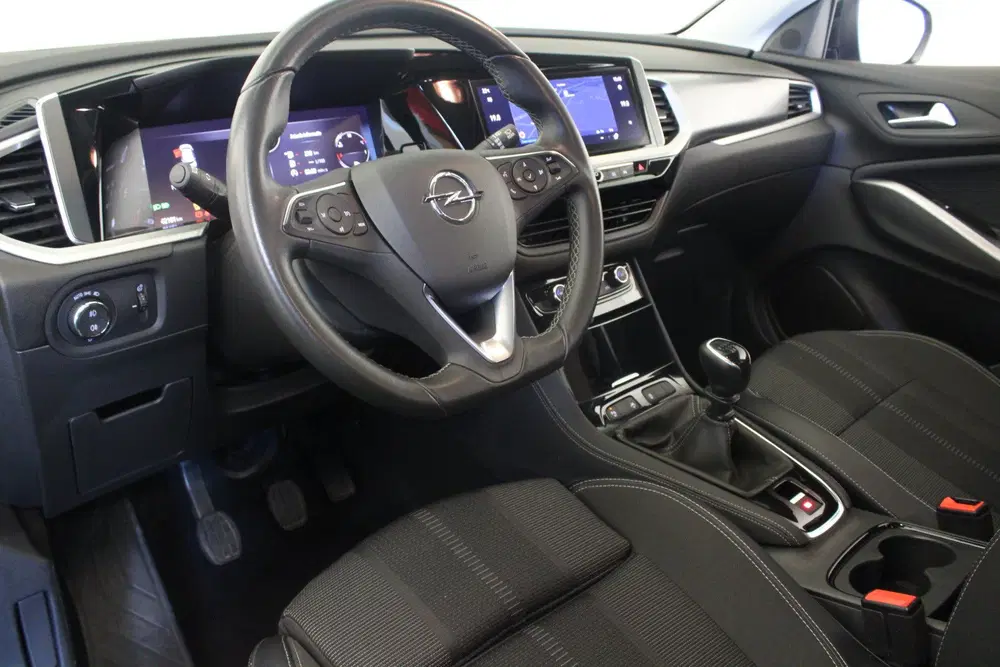 Opel Grandland 1.2 Turbo Elegance uit 2023, foto 9