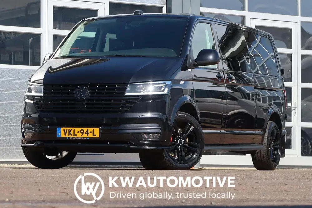 Volkswagen Transporter 2.0 TDI L2H1 32 DC Highline AUT uit 2021