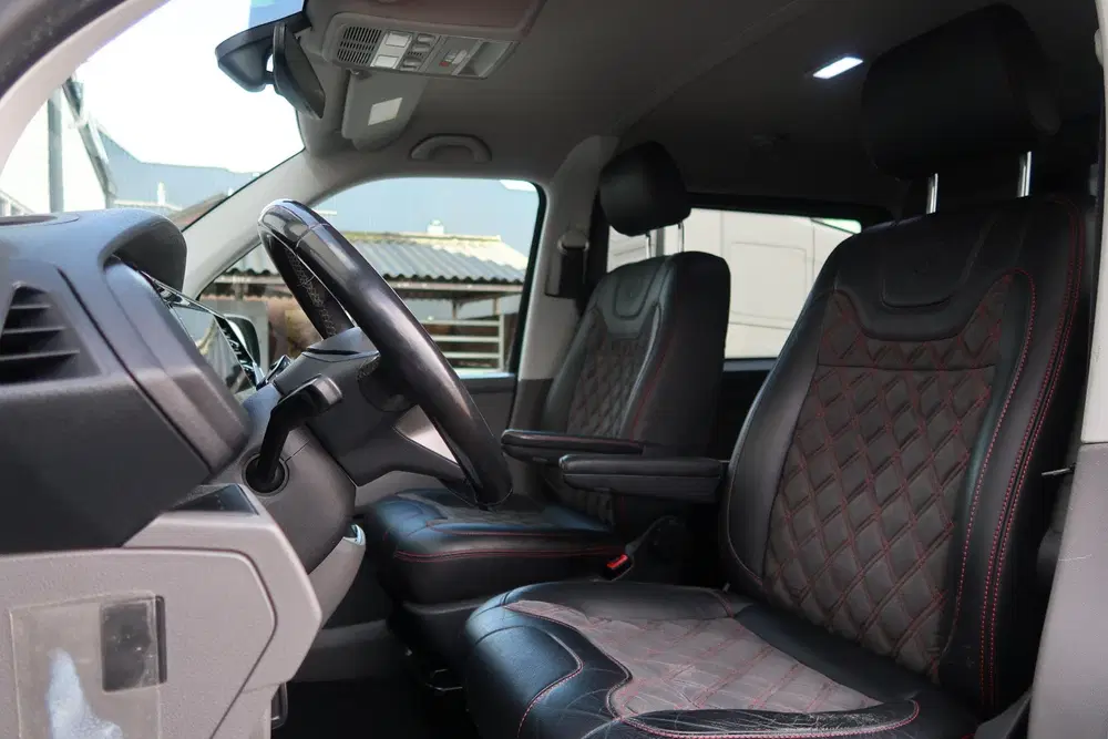 Volkswagen Transporter 2.0 TDI L2H1 32 DC Highline AUT uit 2021, foto 11
