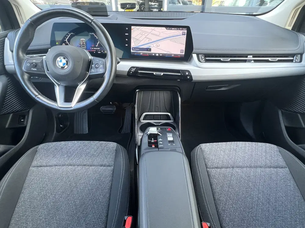BMW 2-serie 2 Serie 218i Automaat Premium Navigatie Pr uit 2024, foto 4