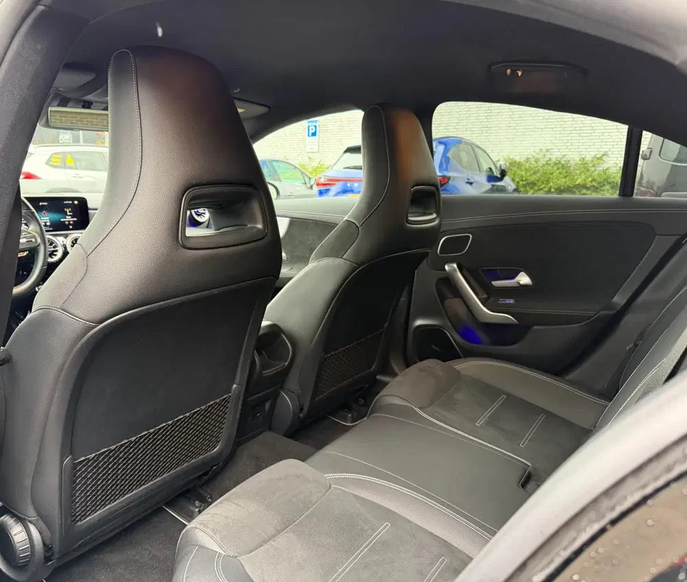 Mercedes-Benz CLA 250 e Premium Plus uit 2021, foto 11