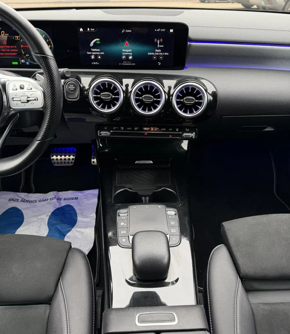 Mercedes-Benz CLA 250 e Premium Plus uit 2021, foto 13