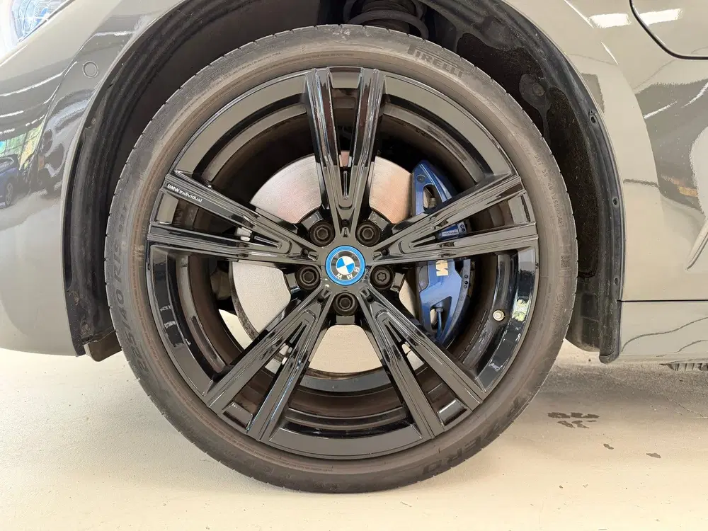 BMW 3-serie 3 Serie Touring 330e M-Sport Plus uit 2021, foto 4