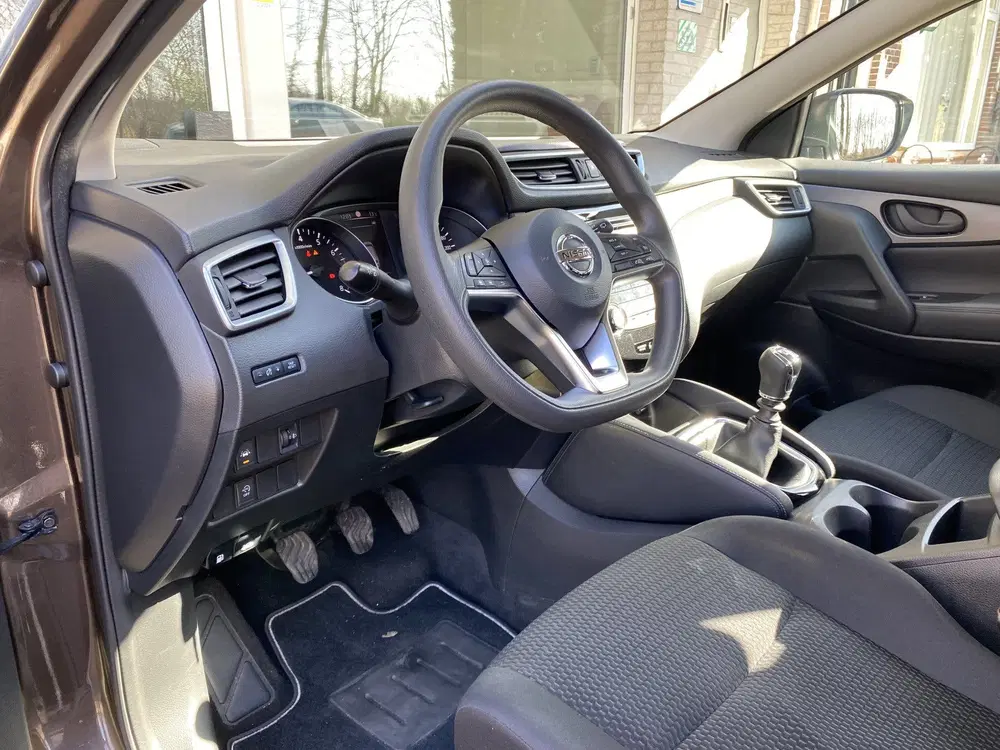 Nissan Qashqai 1.3 DIG-T Visia Climate contr uit 2019, foto 15