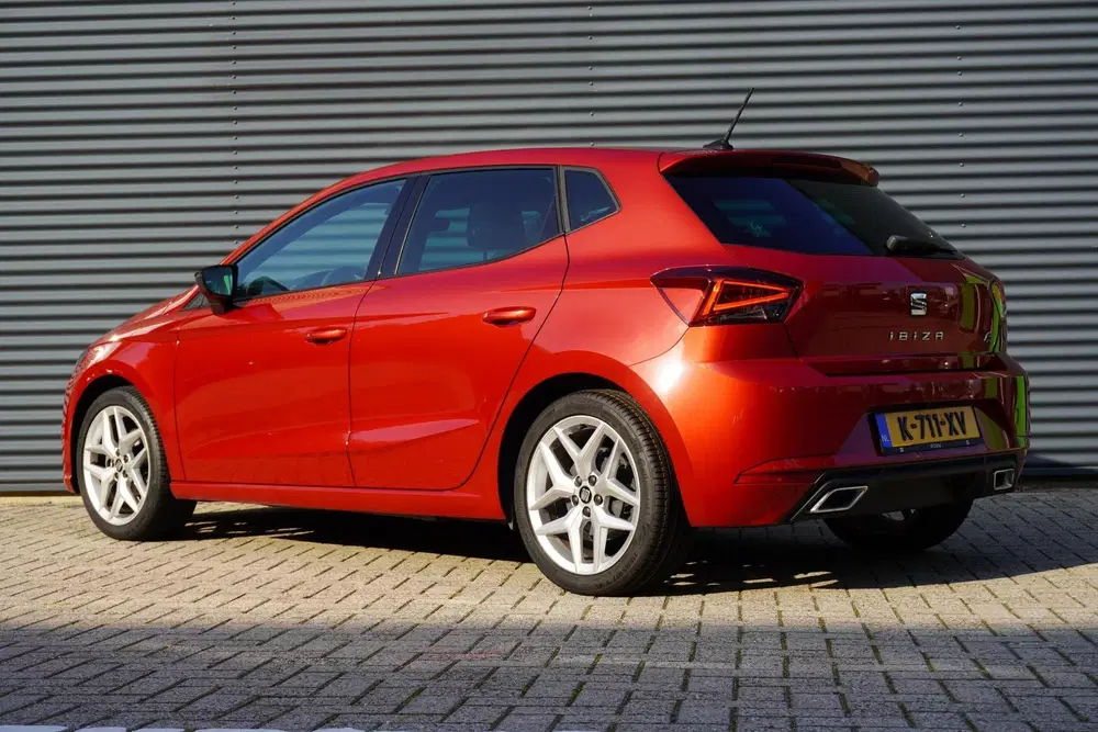 SEAT Ibiza 1.0 TSI 95pk FR Business Intense uit 2021, foto 11