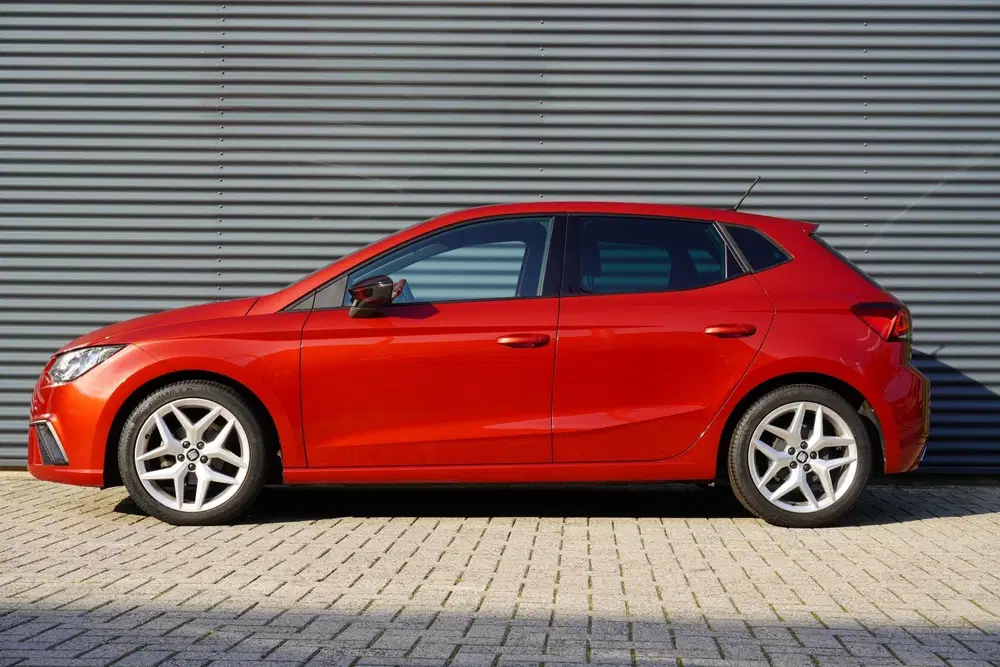 SEAT Ibiza 1.0 TSI 95pk FR Business Intense uit 2021, foto 12
