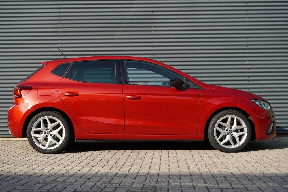 SEAT Ibiza 1.0 TSI 95pk FR Business Intense uit 2021, foto 3