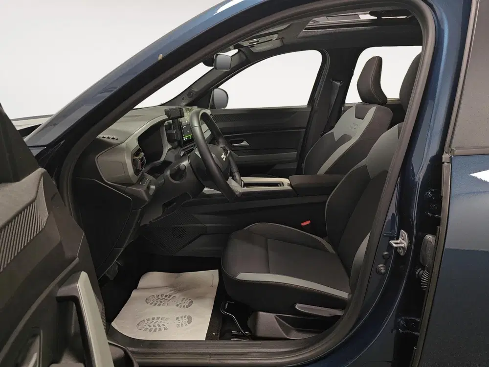 Dacia Bigster 1.8 Hybrid 155 Extreme AUTOMAAT NAVI AIRCO uit 2025, foto 13