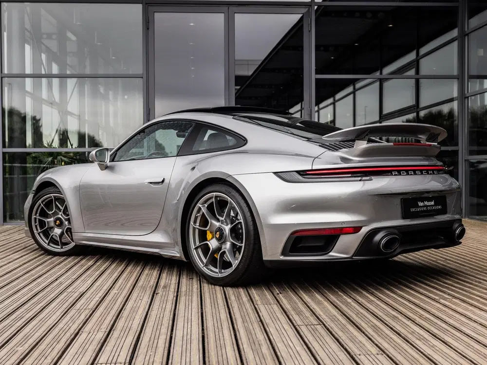 Porsche 911 3.8 Turbo S uit 2022, foto 8