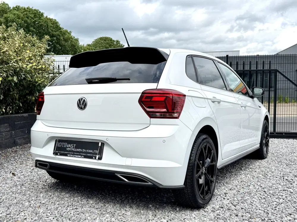 Volkswagen Polo 1.5 TSI DSG R-Line ACC uit 2020, foto 2