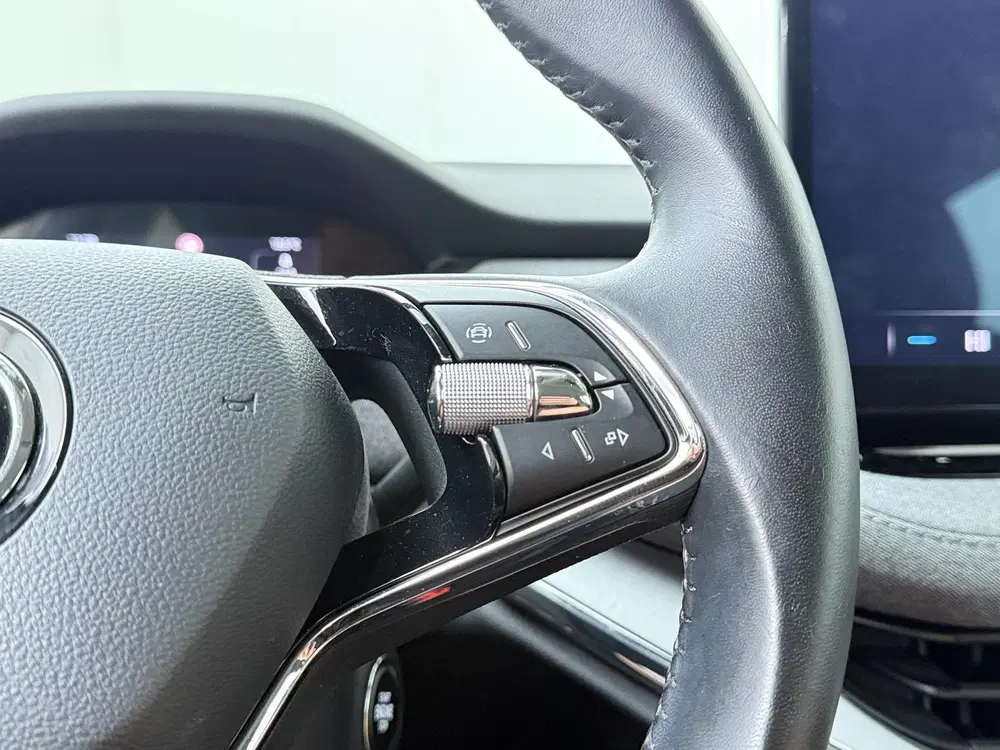 Skoda Enyaq 60 uit 2022, foto 9