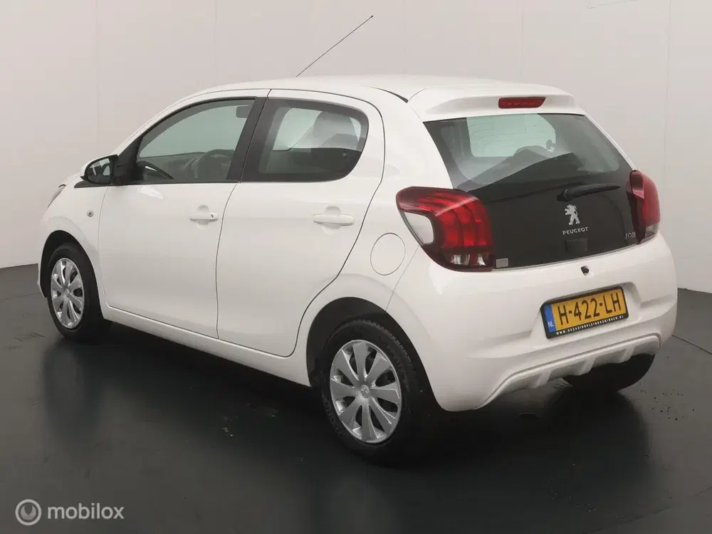 Peugeot 108 1.0 e-VTi Active uit 2020, foto 3