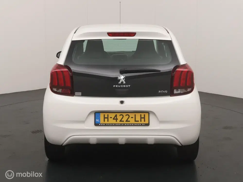Peugeot 108 1.0 e-VTi Active uit 2020, foto 4