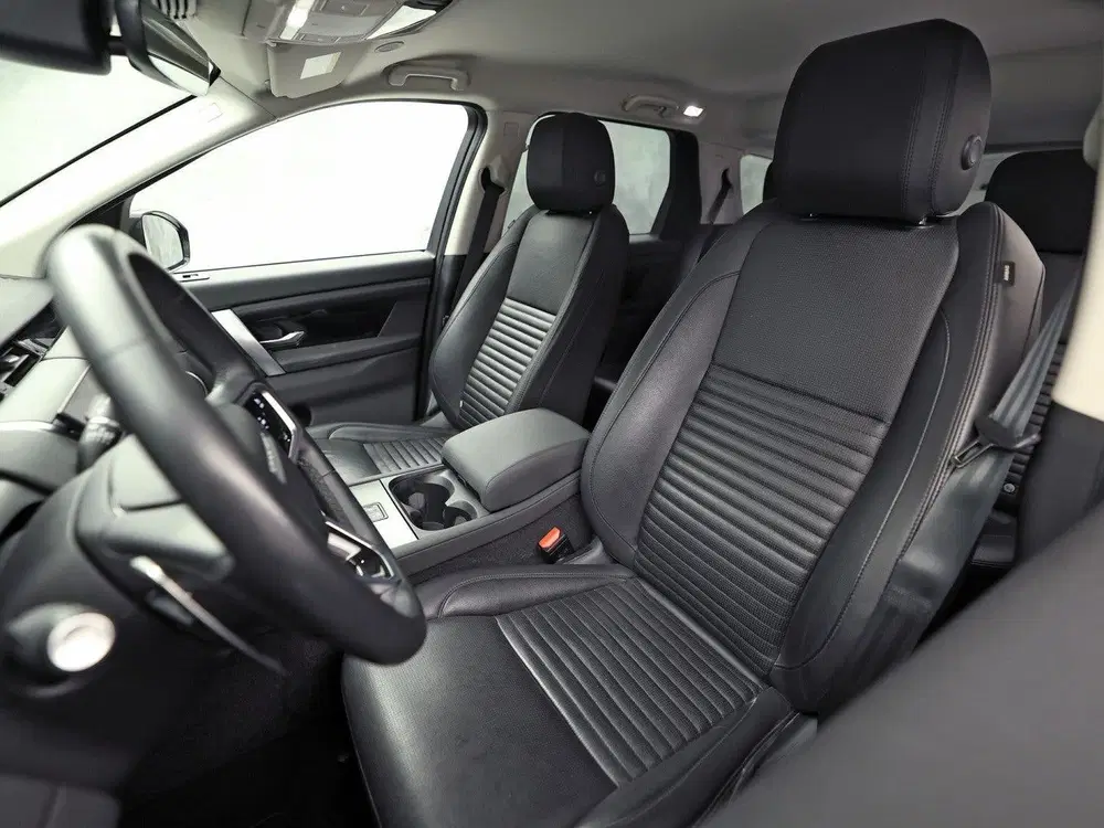 Land Rover Discovery Sport 1.5 P300E PHEV Dynamic S 4WD 309P uit 2023, foto 15