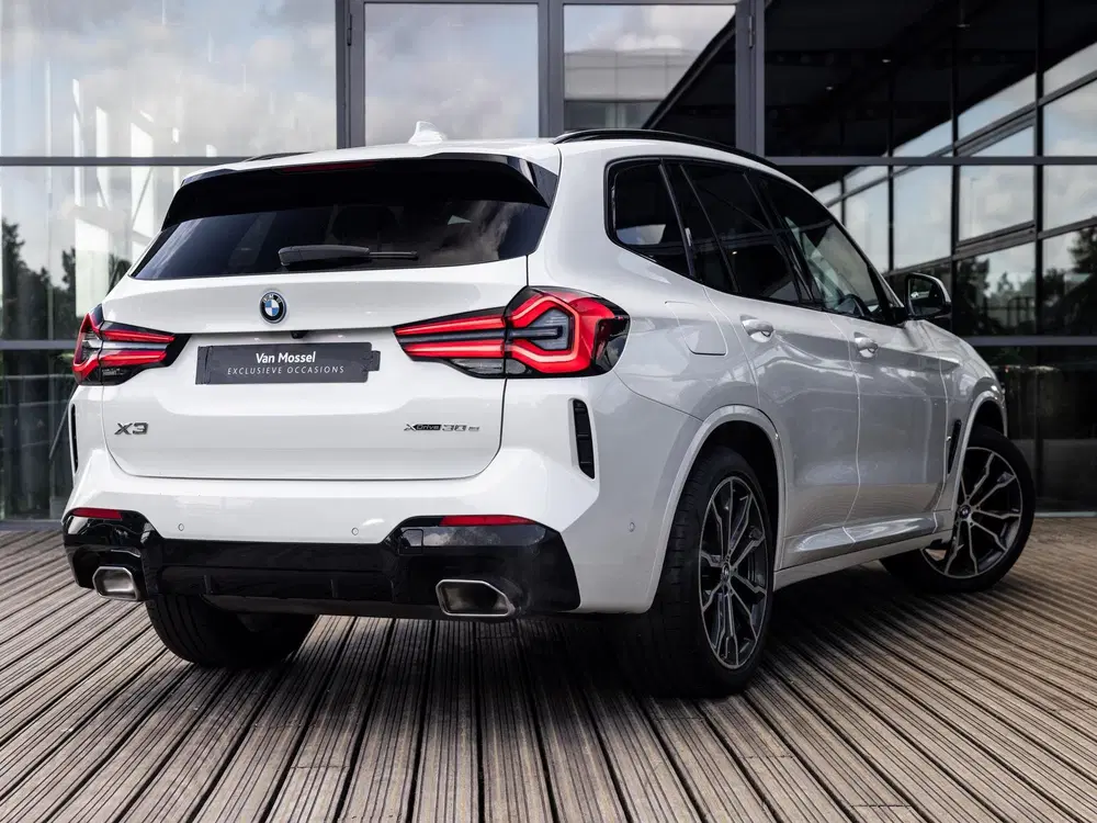 BMW X3 xDrive30e High Executive uit 2023, foto 6