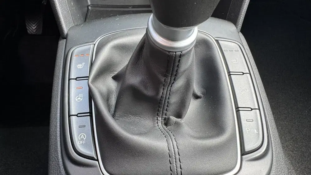 Hyundai KONA 1.0 T-GDI Comfort uit 2020, foto 14