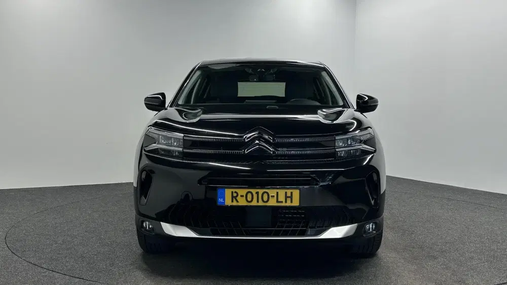 Citroën C5 Aircross Citroen C5 Aircross 1.6 Plug-in Hybrid 225 uit 2022, foto 11